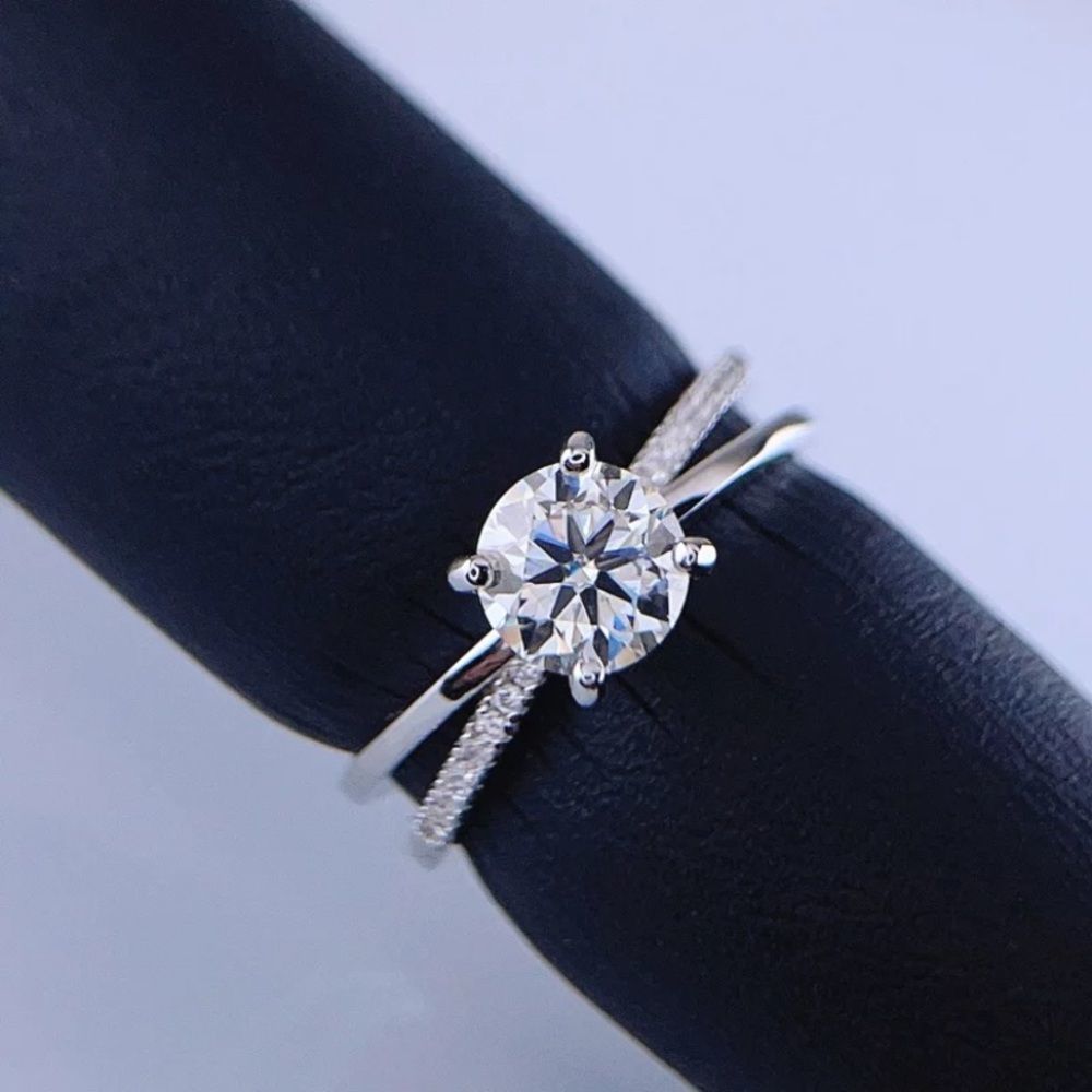 1ct D Moissanite Platinum Plated Ring